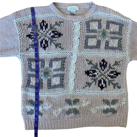 Vintage 90s Jamie Scott Hand Knit Floral Quilt Pattern Chunky Crewneck Sweater - Picture 7 of 9